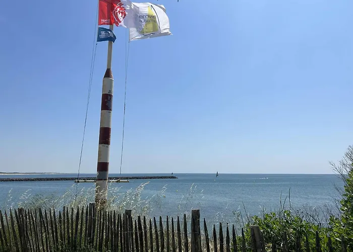 Sg120-011 2 Pieces 3 Couchages Saint Gilles Croix De Vie * Saint-Gilles-Croix-de-Vie