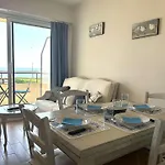 Sg120-011 2 Pieces 3 Couchages Gilles Croix De Vie