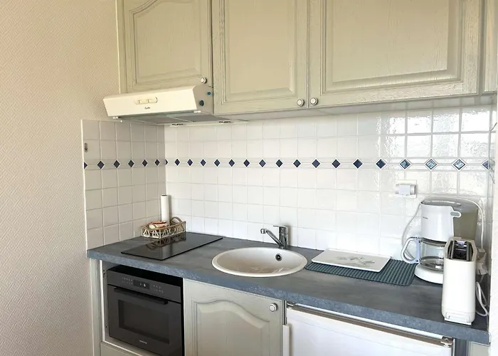 Apartment Sg120-011 2 Pieces 3 Couchages Saint Gilles Croix De Vie Saint-Gilles-Croix-de-Vie