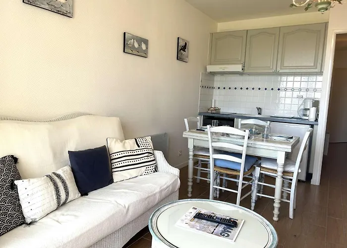 Sg120-011 2 Pieces 3 Couchages Saint Gilles Croix De Vie *